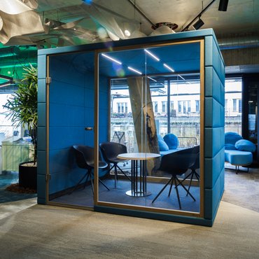 Soukromí pro schůzky v Nano Energies